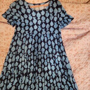 Like New Blue Fish Lilly Pulitzer Girls Swing Dress SZ Med 6-7
